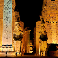 Templo de Luxor Por La Noche - Egypt Tours Portal