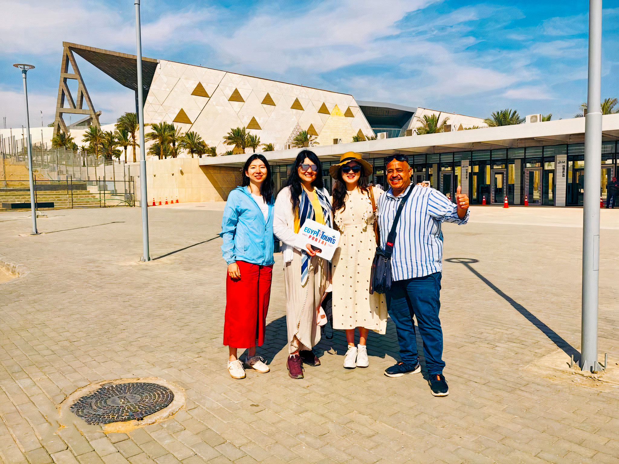 Tour de Medio Día El Gran Museo Egipcio