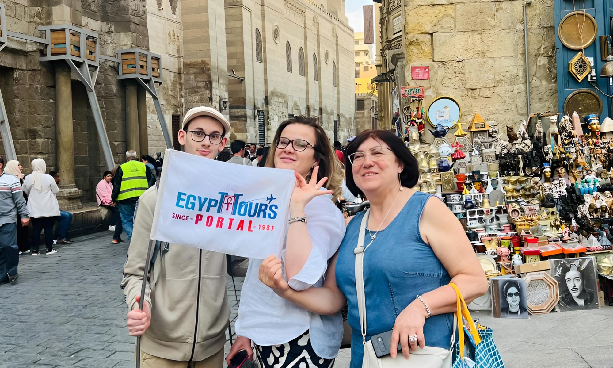 Tour a Egipto de 10 Días en El Cairo, Alejandría, Luxor y Asuán por Tierra - Egypt Tours Portal