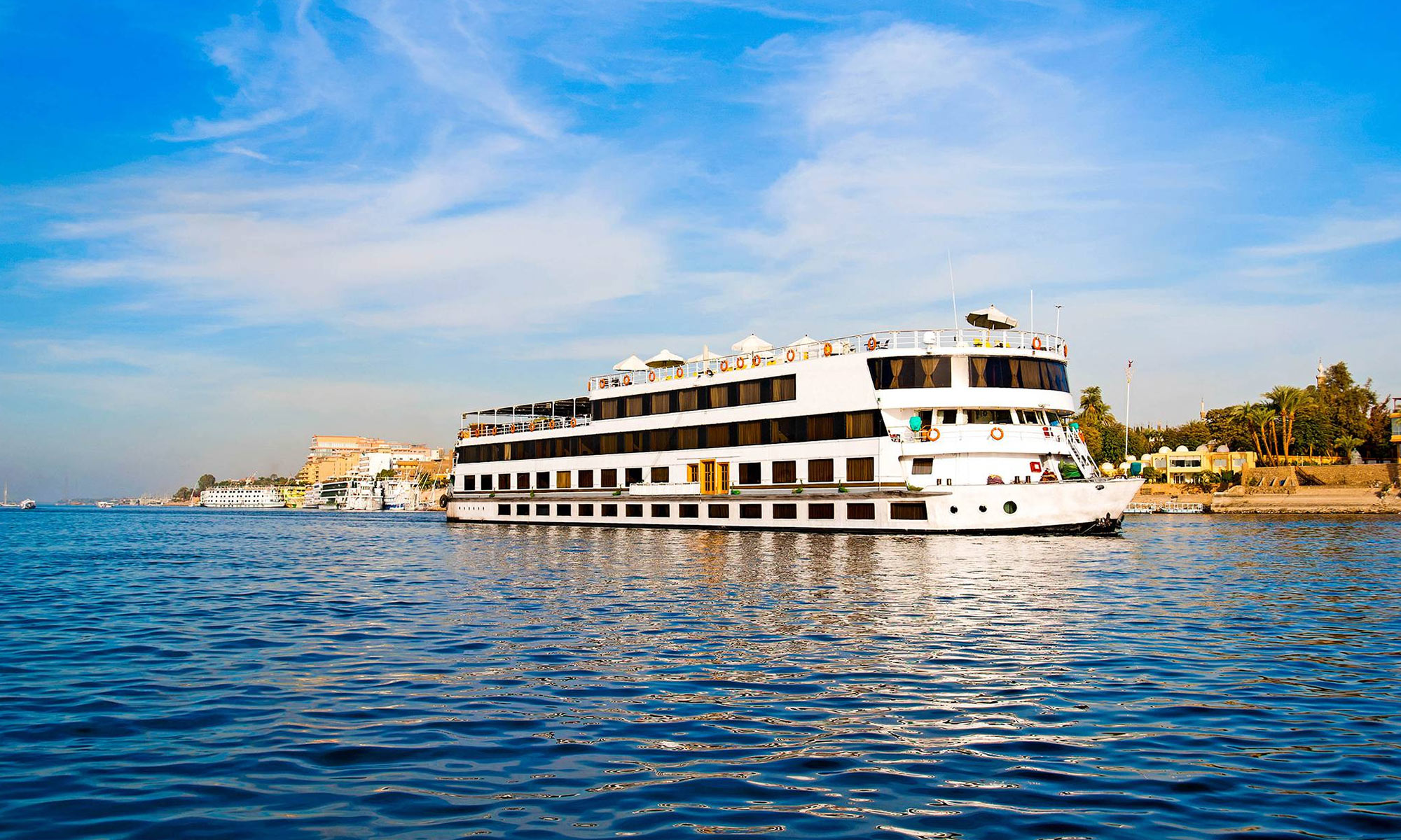 Viaje de 4 Días a Abu Simbel y el Crucero por el Nilo - Egypt Tours Portal