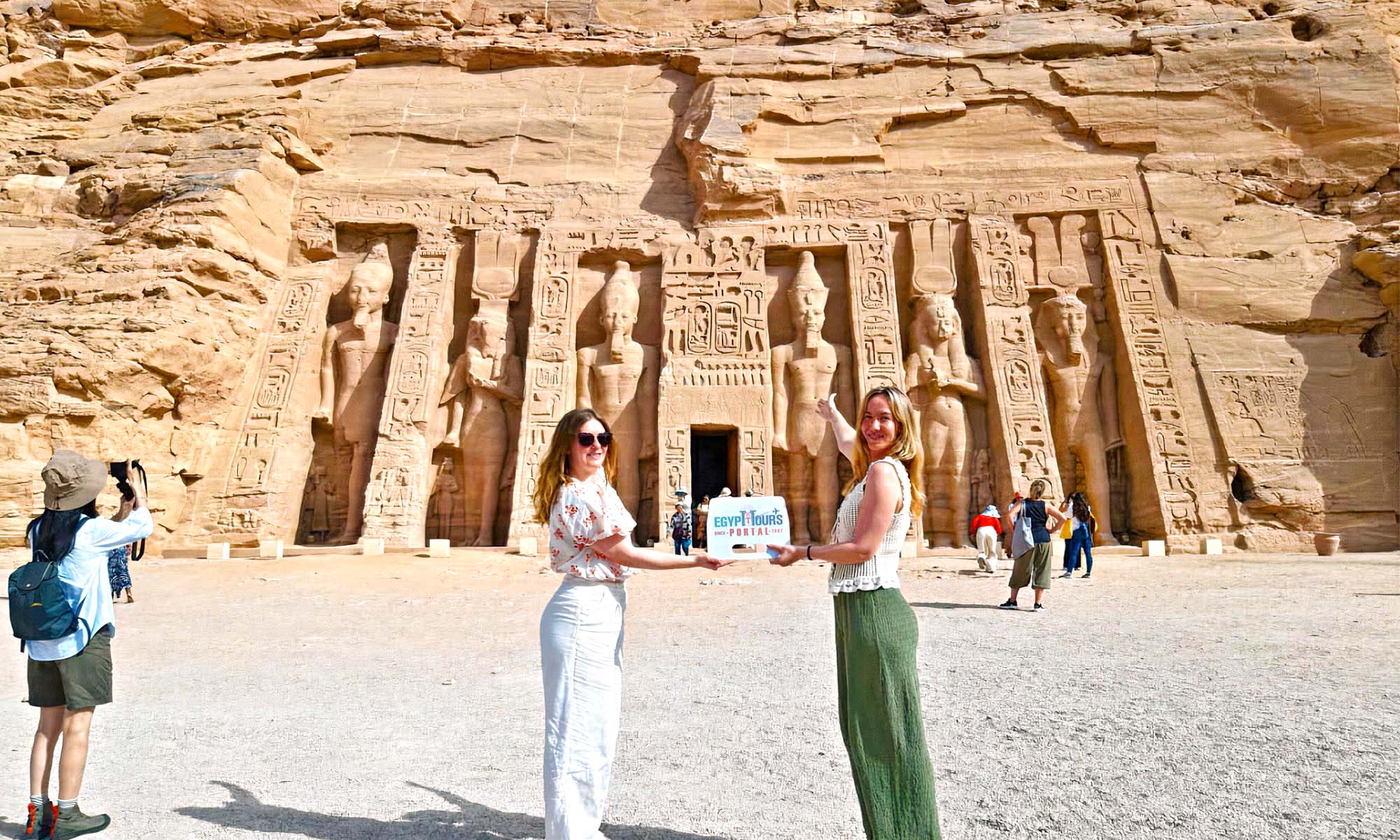 Único Viaje a Egipto Sola de 9 Días en El Cairo, Hurgada y Alto Egipto