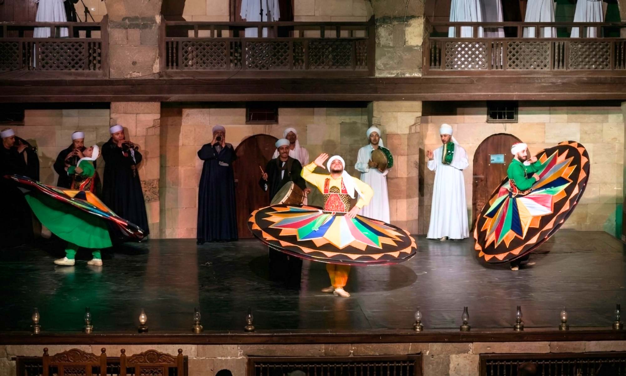 Danza de Tanoura en Wekalet El Ghuri